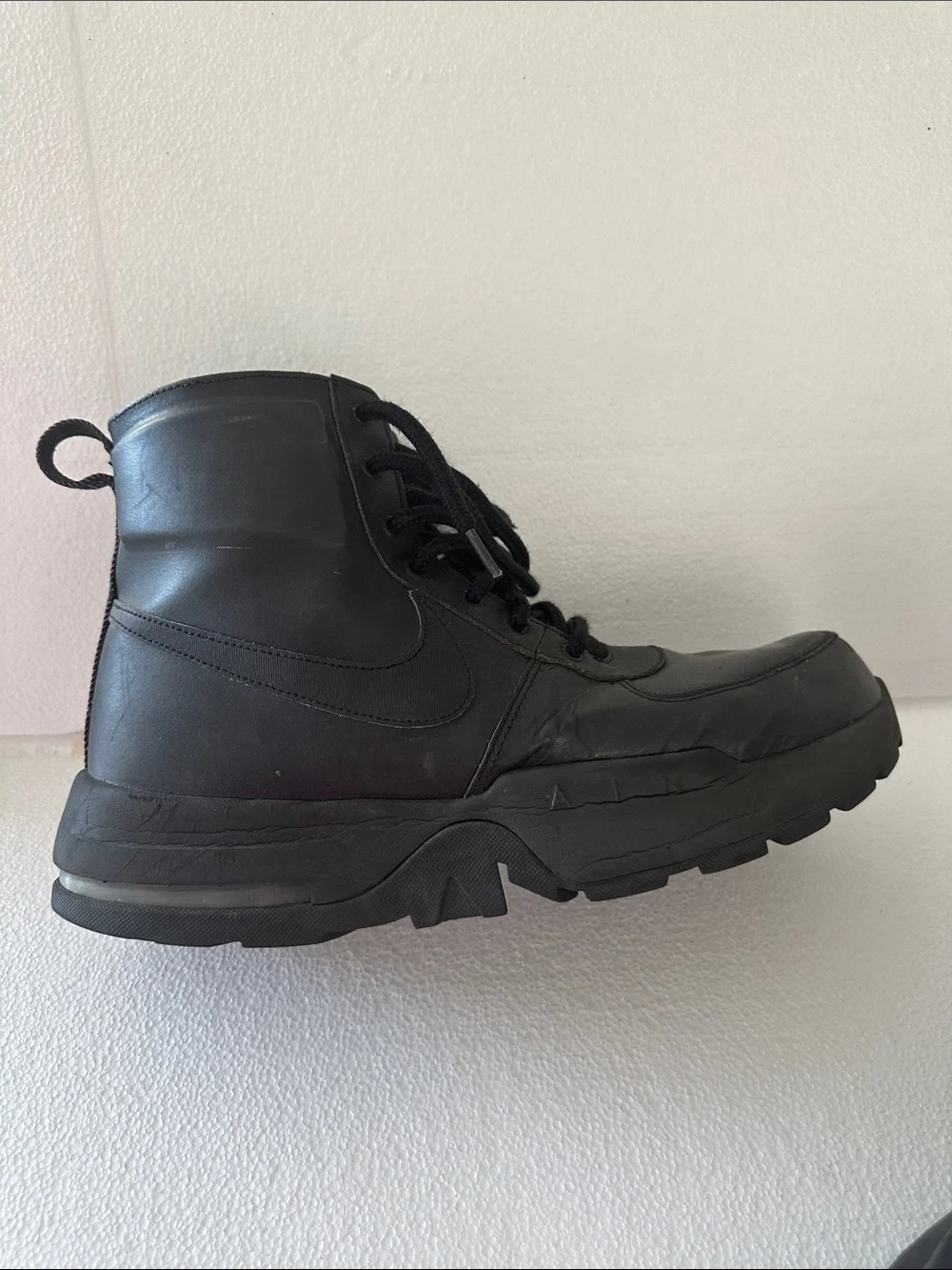 Nike Air max Goateera 2.0 triple back black high top leather boots size 11.5